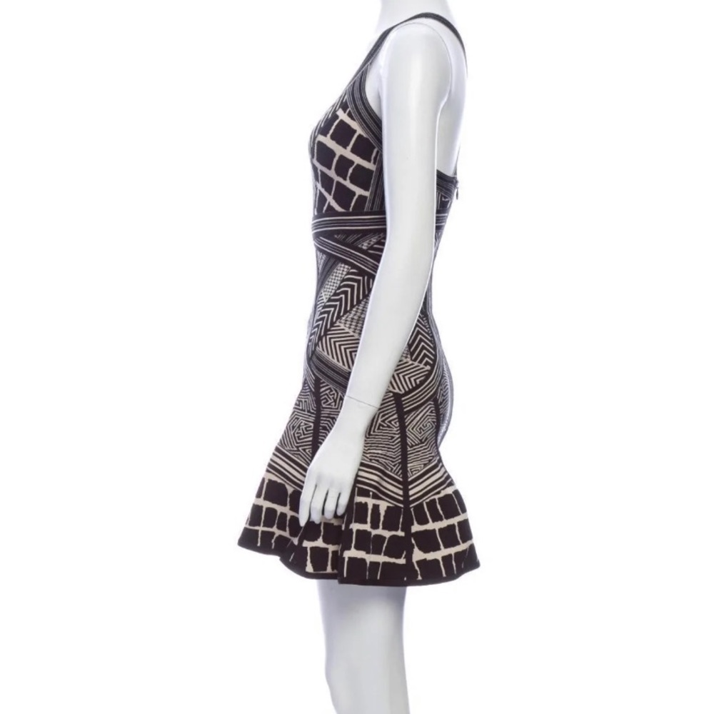 Herve leger dress - Picture 3 of 7